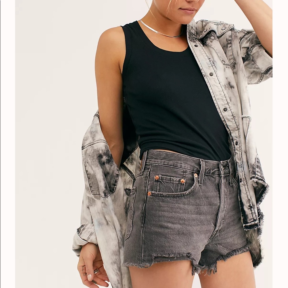 Levi’s 501 high waisted shorts